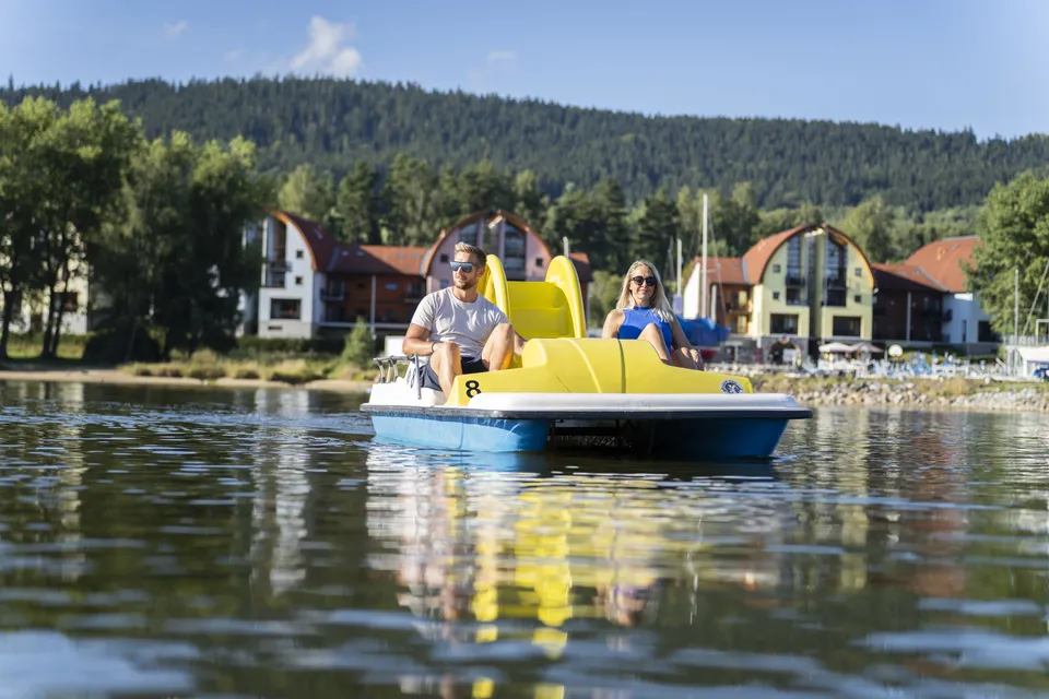 Landal Greenparks i Europa - k�r-selv ferie til feriecentre i naturen