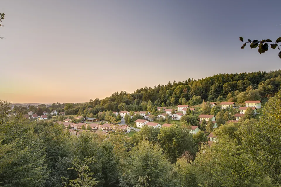 Sne og alpestemning ved Landal Maria Alm � ferielejlighed som base til Hochk�nig for familier p� ski